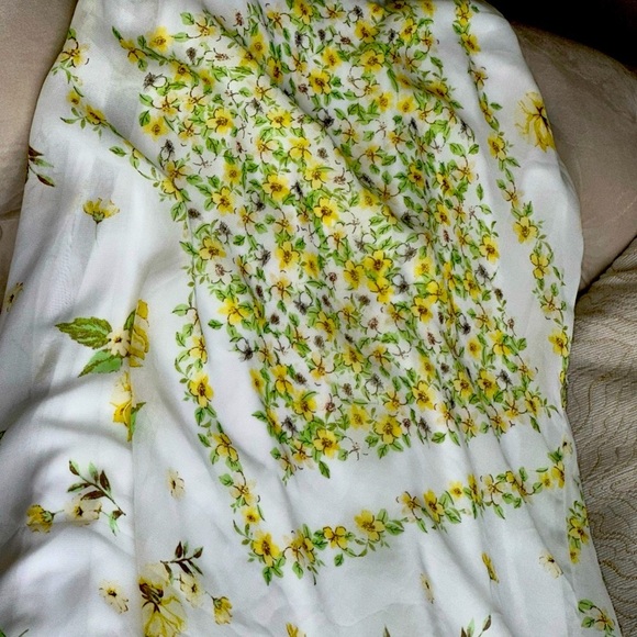Cute yellow white floral long maxi sleeveless dress size Medium - Picture 5 of 7